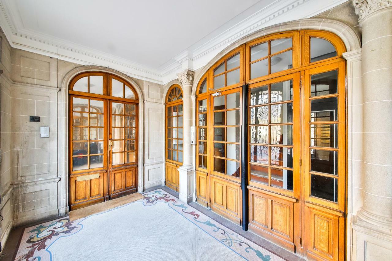 Belle Vue 2 Appartement Levallois-Perret Buitenkant foto
