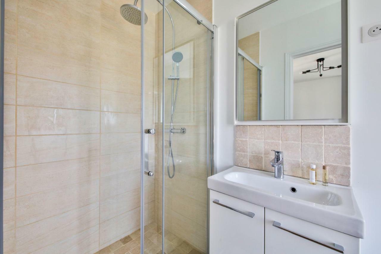 Belle Vue 2 Appartement Levallois-Perret Buitenkant foto